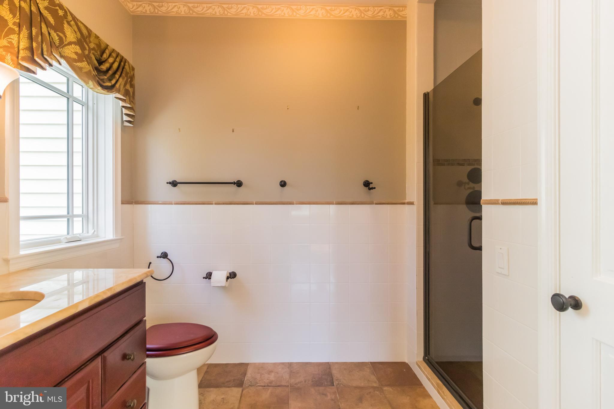 100 Steeplechase Road Devon, PA 19333 - Photo 11 of 33 Full Bath off Great Room