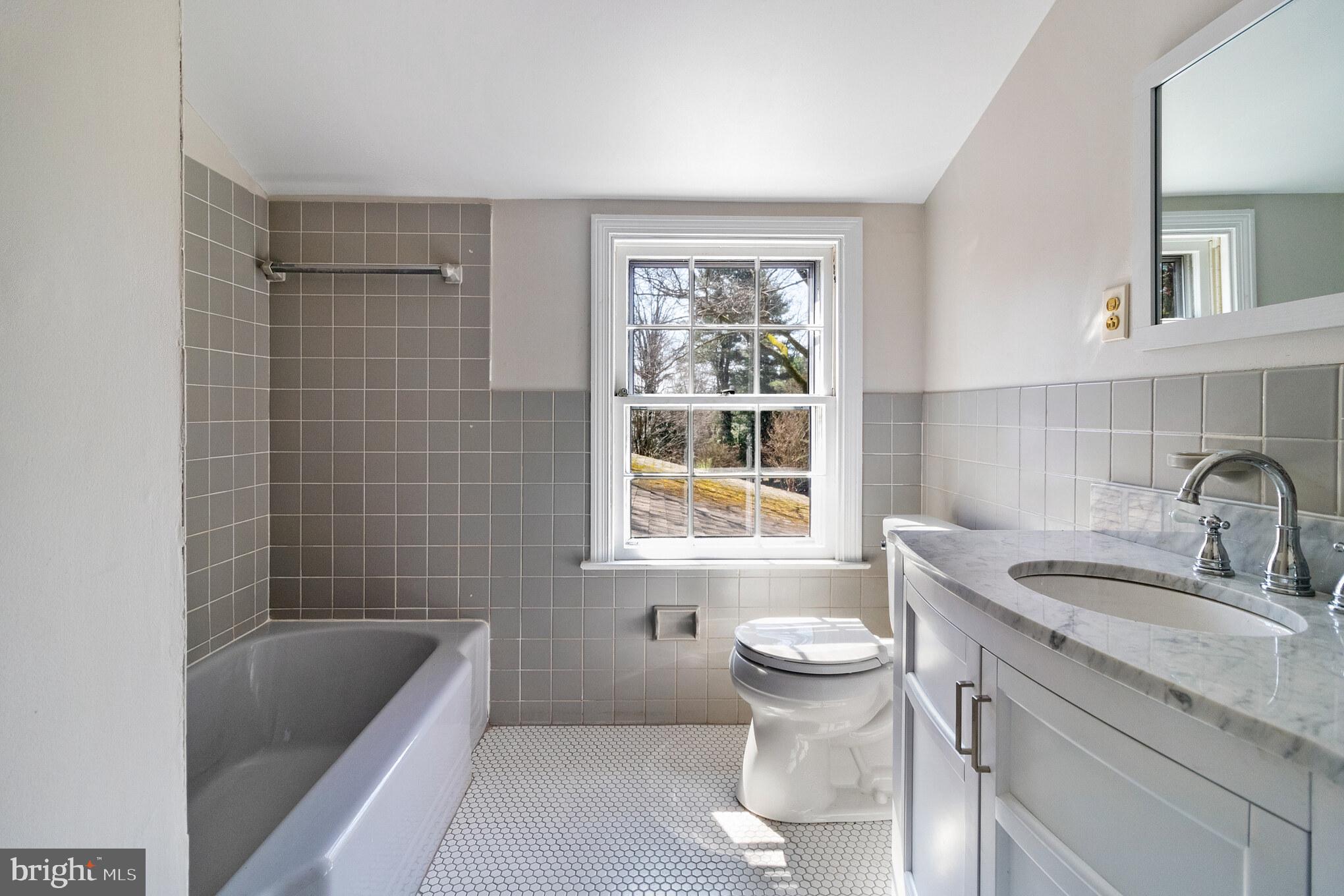 100 Steeplechase Road Devon, PA 19333 - Photo 25 of 33 Second Floor Hall Bath