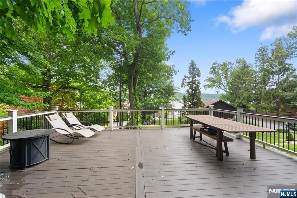 19 Somerville Road West Milford, NJ 07421 - Photo 45 of 50