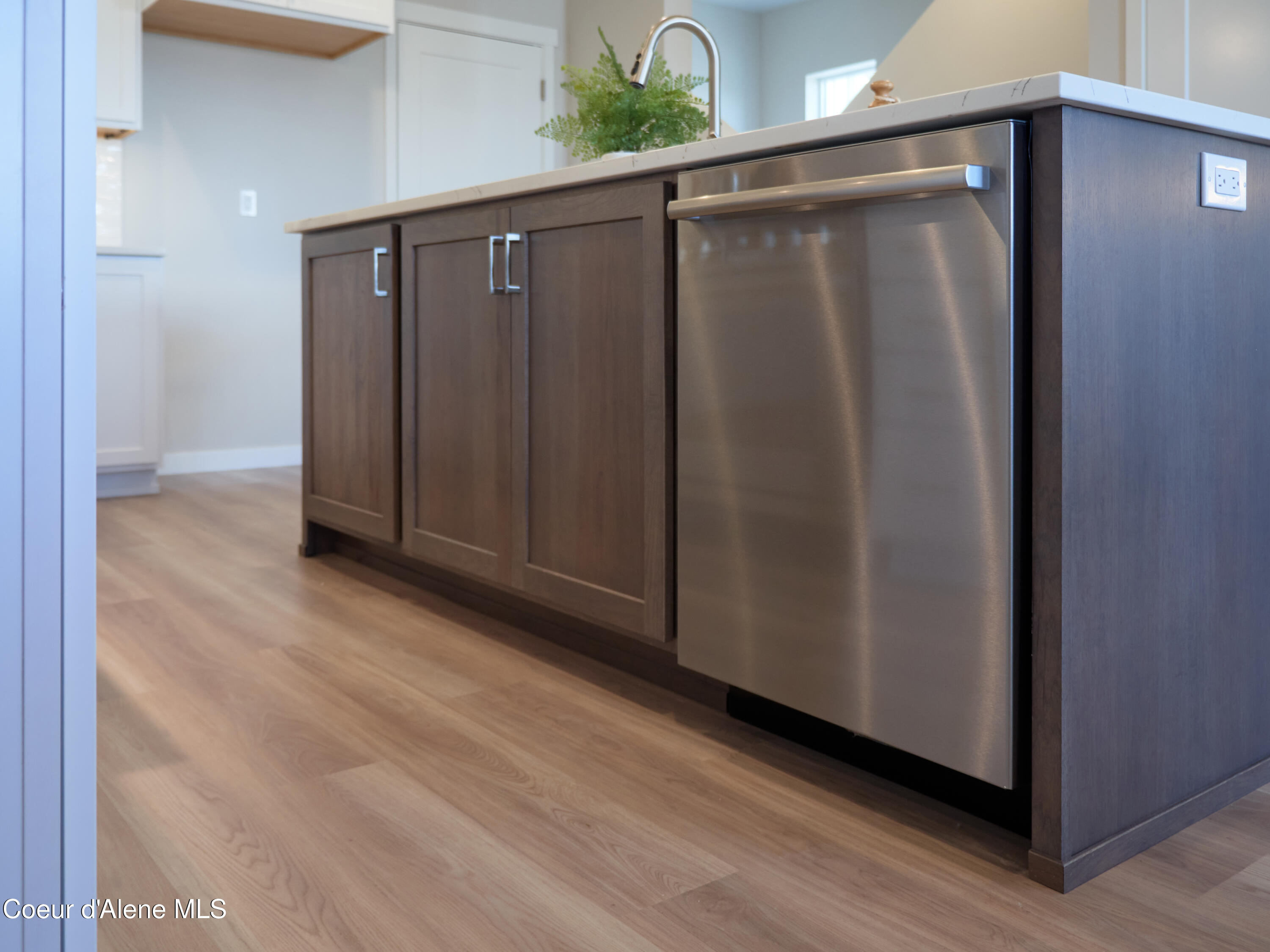 1048 East 4th Avenue, Unit 104 Post Falls, ID 83854 - Photo 15 of 39 full_Millworx_unit_1000_44