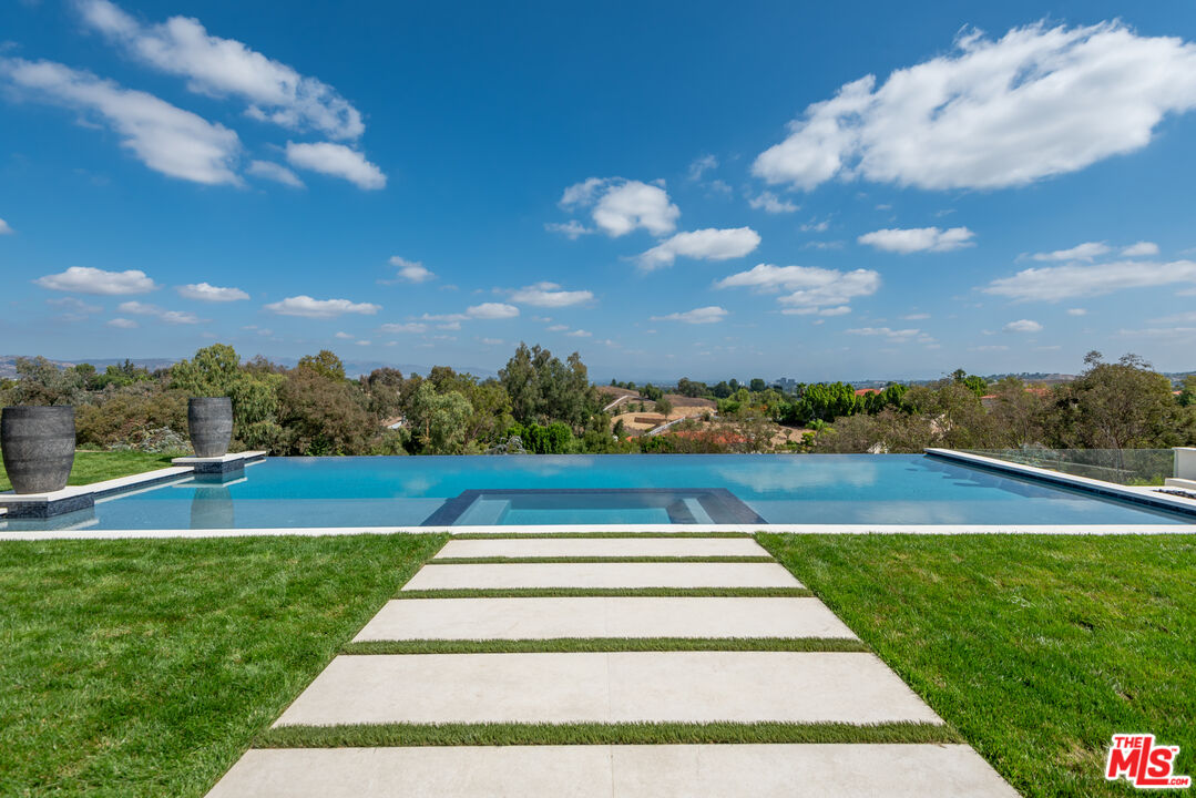 5340 Whitman Road Hidden Hills, CA 91302 - Photo 43 of 57