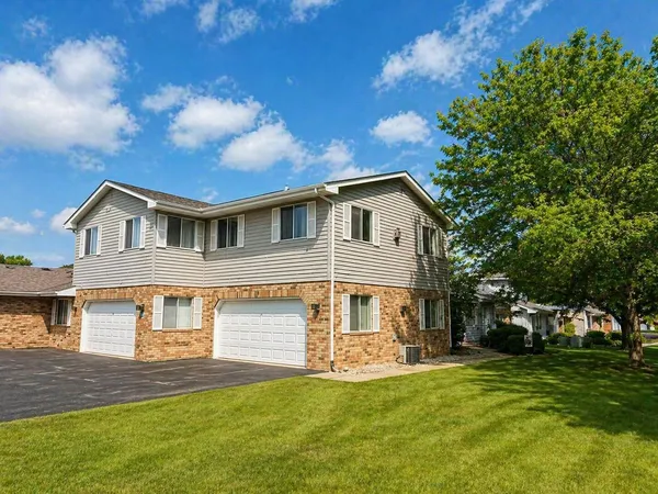 $349,900 | 1117 North Sunnyslope Drive, Unit 204, Mount Pleasant, WI 53406
