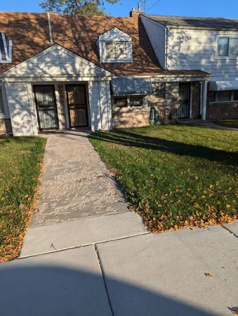 $1,550 | 9517 South Merrion Avenue, Chicago, IL 60617