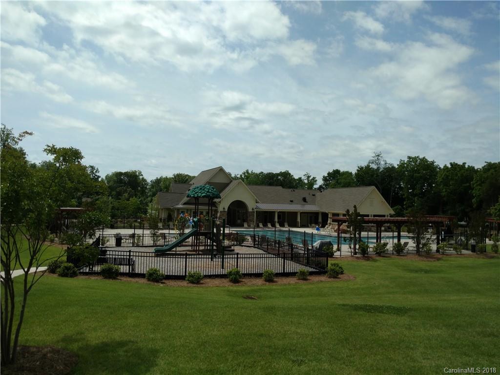 11226 Island Point Road, Unit 101 Charlotte, NC 28278 - Photo 24 of 35 Gallery Image 24