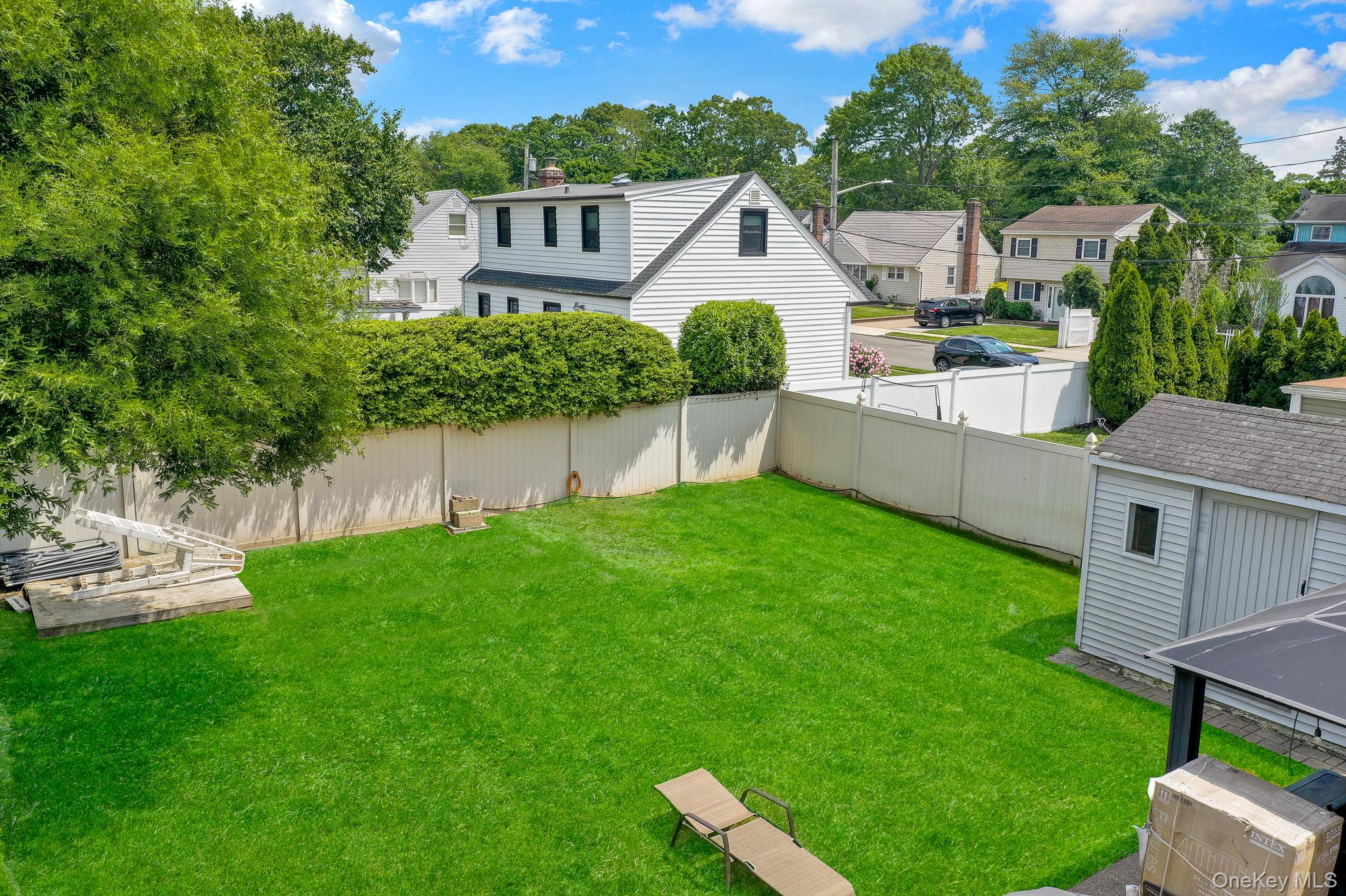 1893 Meadowbrook Road Merrick, NY 11566 - Photo 27 of 37