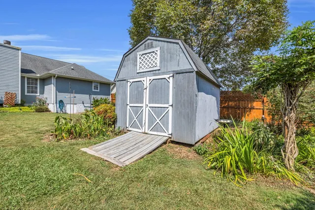 $370,000 | 5720 Edgmon Road, Ooltewah, TN 37363