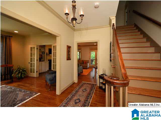1747 Wellington Road Birmingham, AL 35209 - Photo 5 of 32