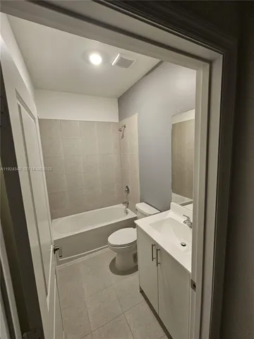 $2,500 | 27669 Southwest 155th Avenue, Unit 2, Homestead, FL 33032