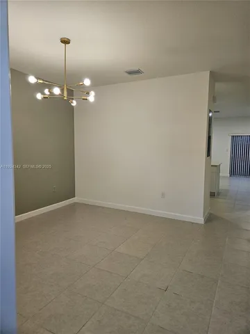 $2,500 | 27669 Southwest 155th Avenue, Unit 2, Homestead, FL 33032