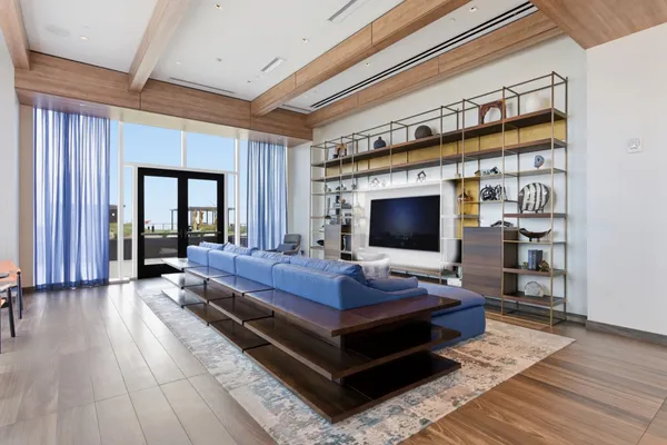 $12,500 | 160 2nd Avenue South, Unit 1906, Nashville, TN 37201