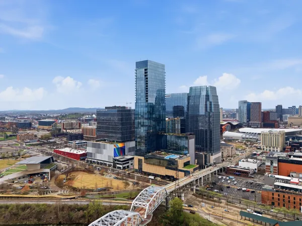 $12,500 | 160 2nd Avenue South, Unit 1906, Nashville, TN 37201