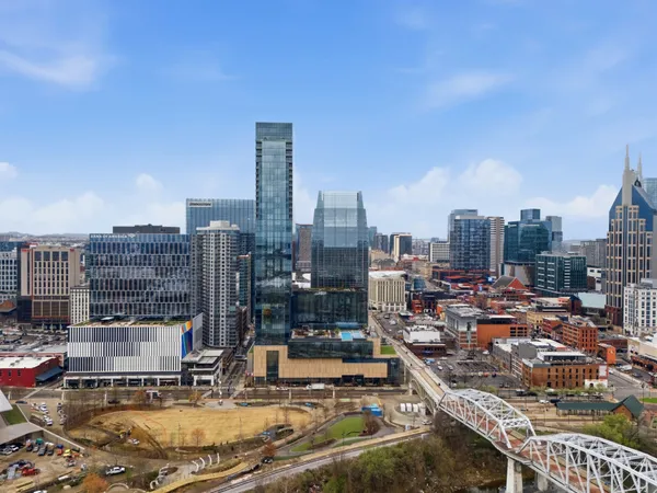 $12,500 | 160 2nd Avenue South, Unit 1906, Nashville, TN 37201