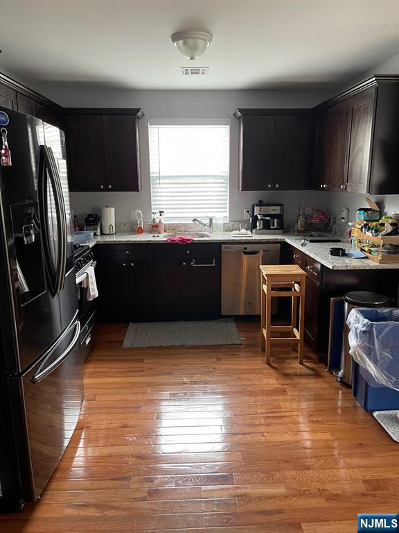 576 South 11th Street Newark, NJ 07103 - Photo 4 of 18