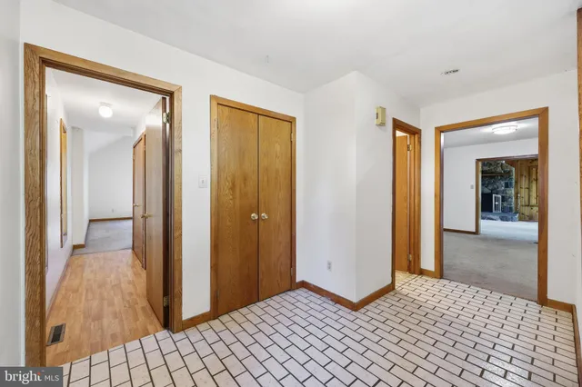 $834,900 | 2 Carriage Lane, Chester Springs, PA 19425