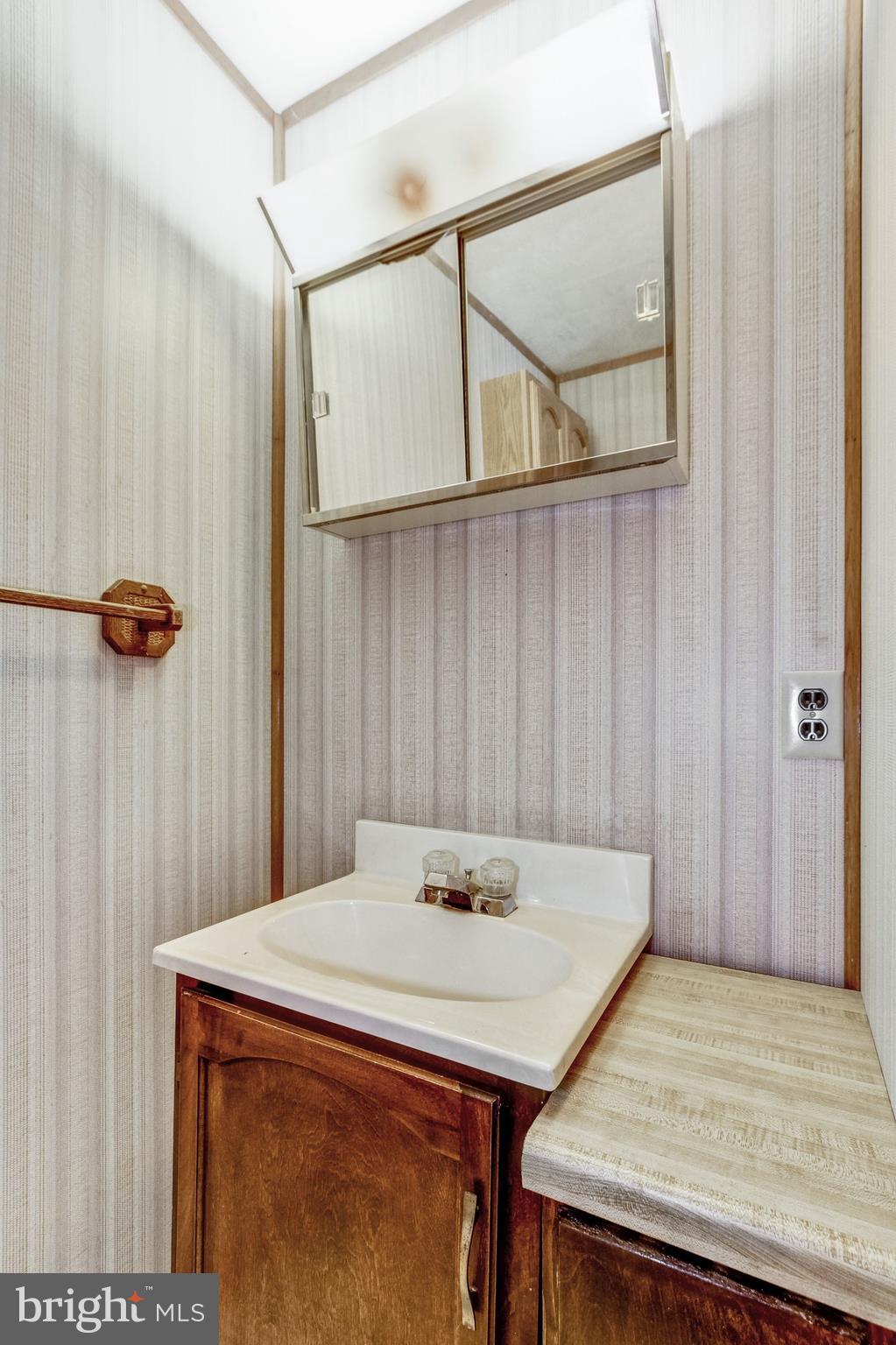 3808 Humpton Road Downingtown, PA 19335 - Photo 33 of 49 upstairs bathroom