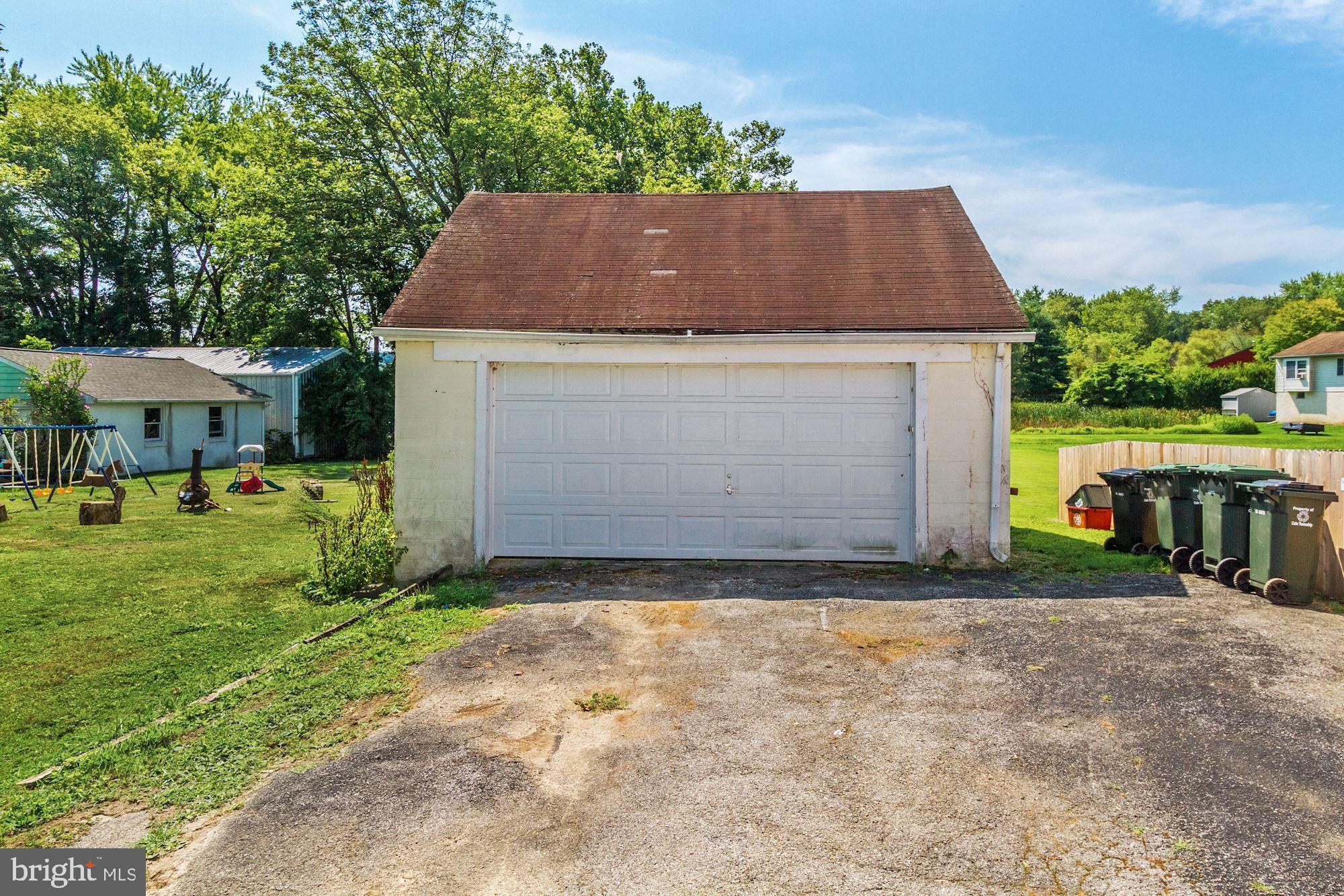3808 Humpton Road Downingtown, PA 19335 - Photo 7 of 49 2 car detached garage