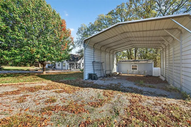 $699,000 | 380 Crescent Drive, Pottsboro, TX 75076