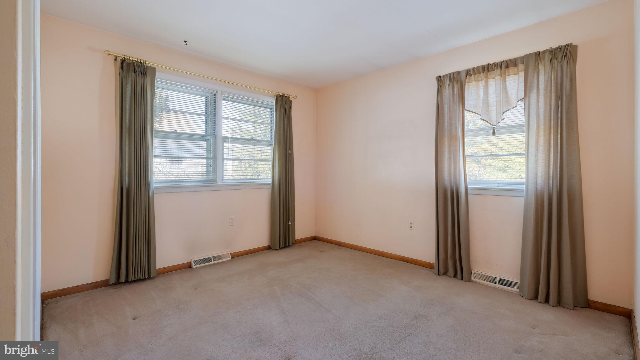 2473 Susquehanna Road Abington, PA 19001 - Photo 24 of 46 an empty room with windows