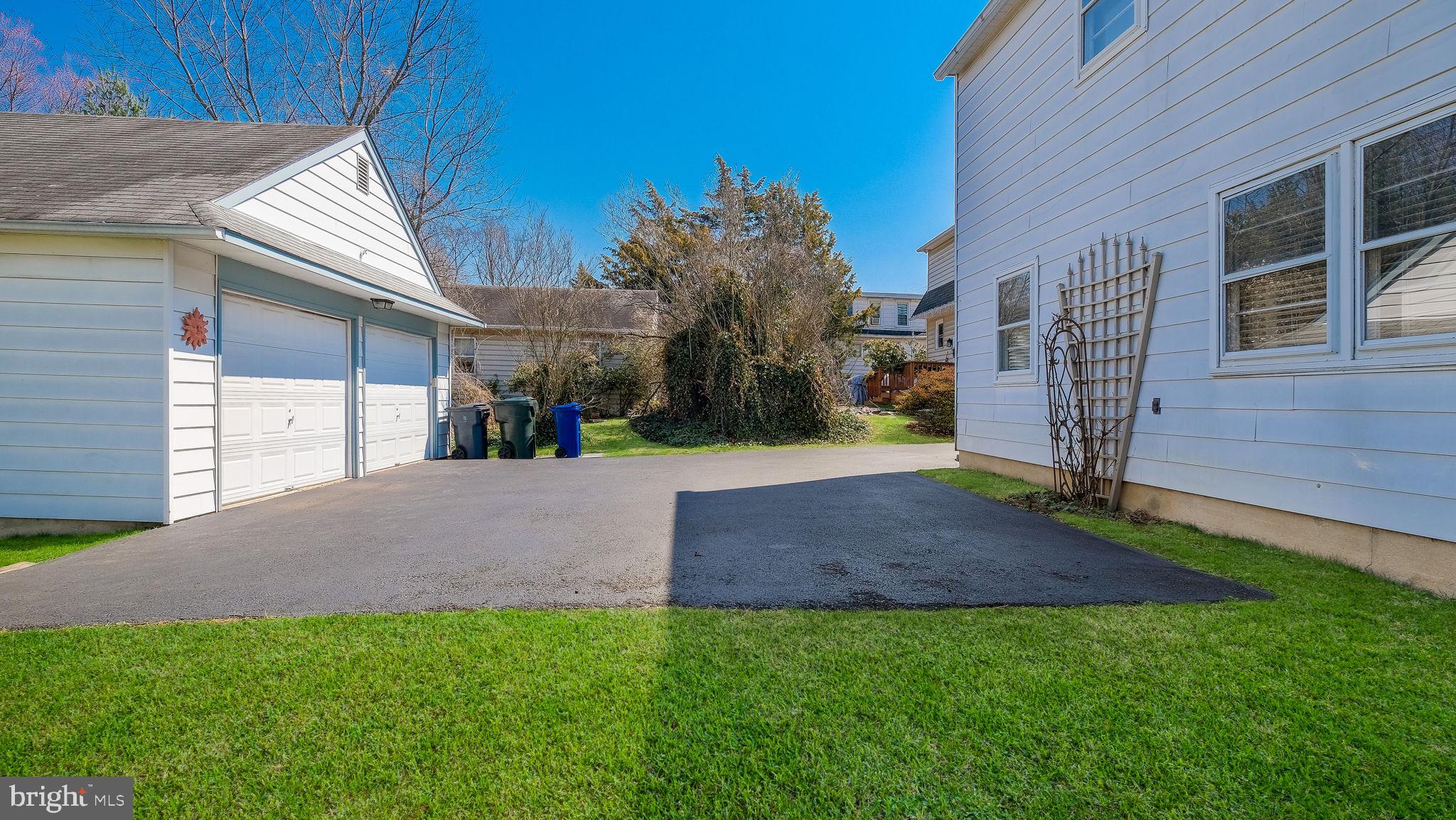 2473 Susquehanna Road Abington, PA 19001 - Photo 34 of 46 a view of outdoor space yard and porch