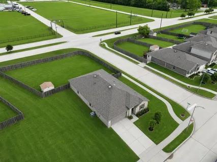 $310,000 | 8002 Tamarind Lane, Baytown, TX 77521