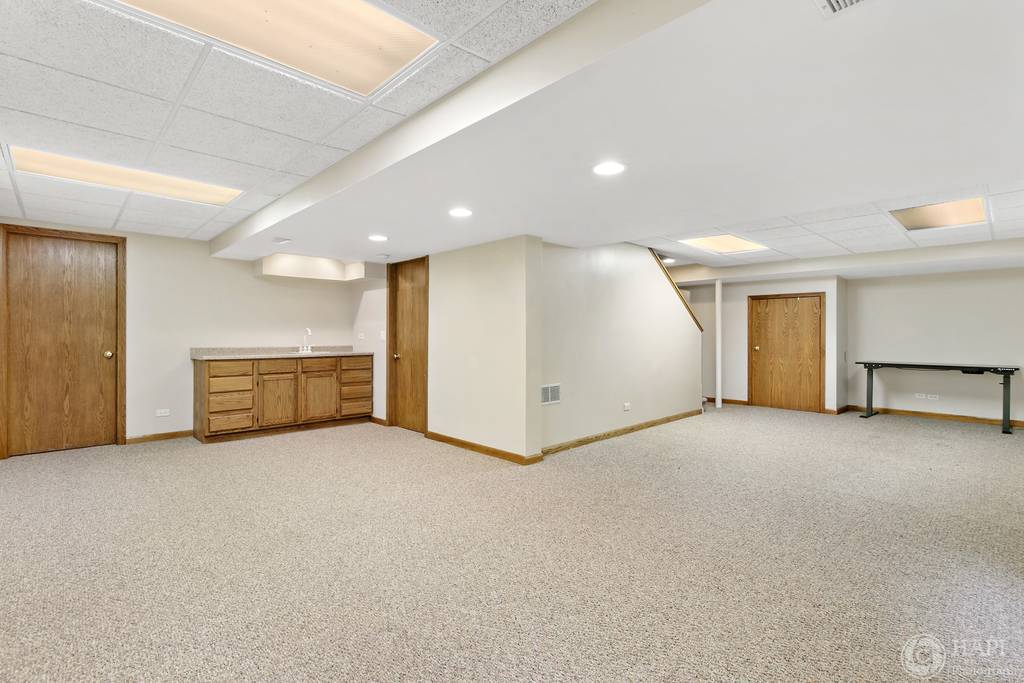 625 Red Bridge Road Lake Zurich, IL 60047 - Photo 22 of 27 a view of an empty room with a window