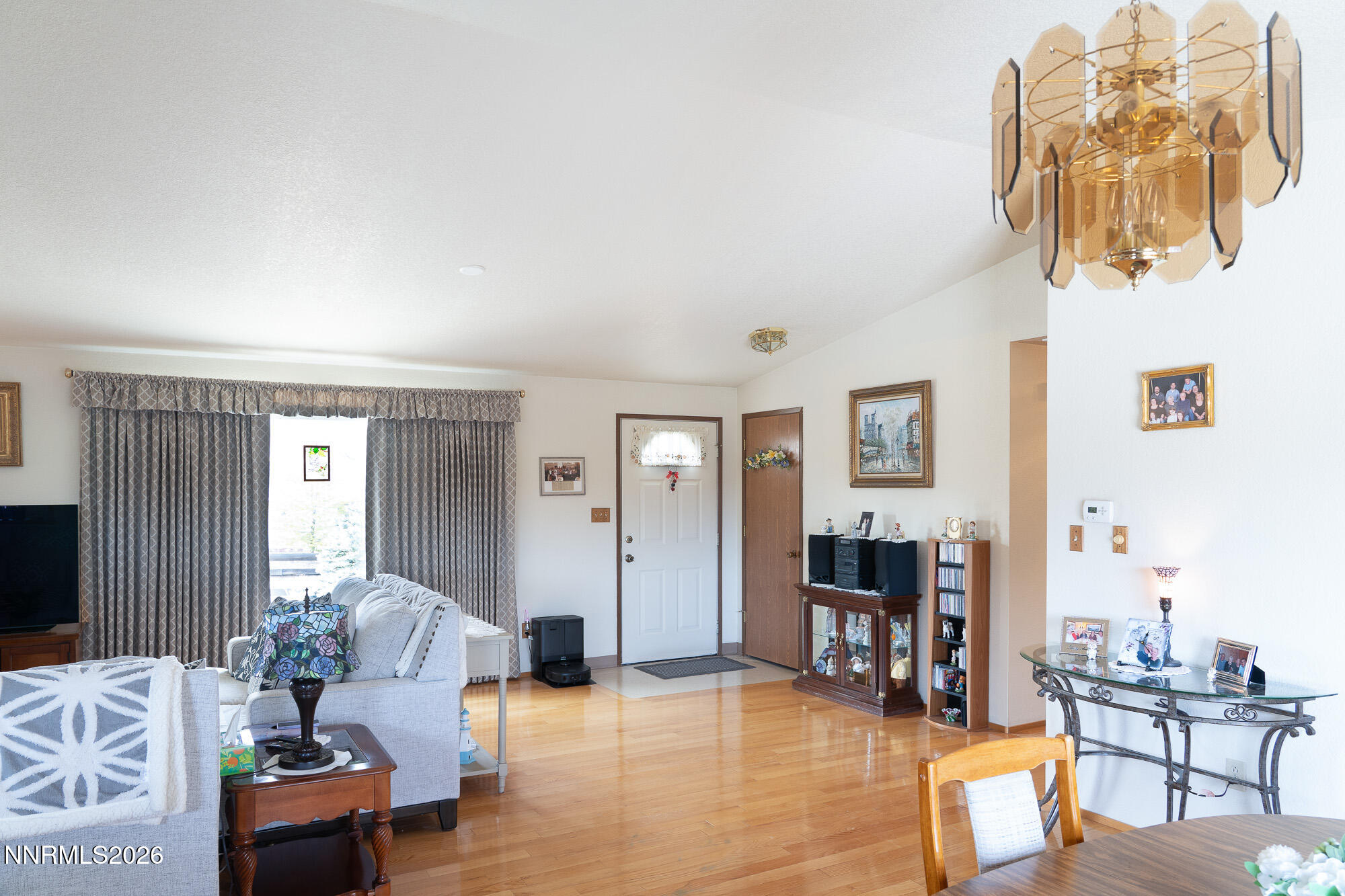 2230 Dakota Way Reno, NV 89506 - Photo 2 of 23 2230 Dakota Way DSC01567-Edit