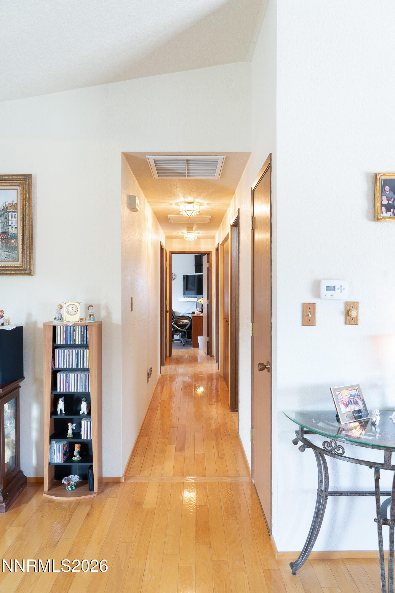 2230 Dakota Way Reno, NV 89506 - Photo 8 of 23 2230 Dakota Way DSC01570-Edit