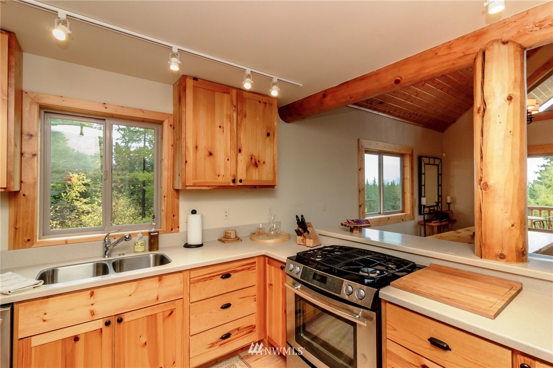 830 Stone Ridge Drive Cle Elum, WA 98922 - Photo 10 of 22 Gallery Image 10