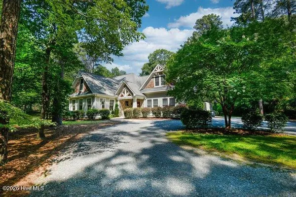 $1,550,000 | 680 North Bethesda Road, Southern Pines, NC 28387