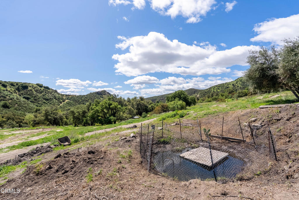 13100 Browns Canyon Road Chatsworth, CA 91311 - Photo 18 of 22 6