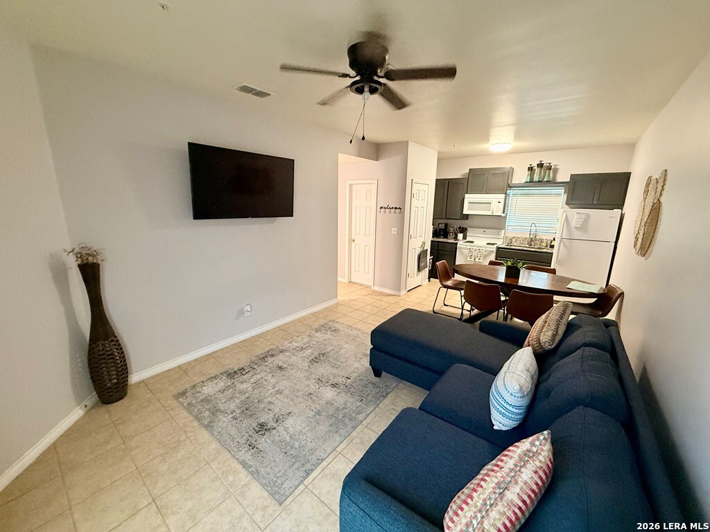 391 Riverside Drive, Unit 13 Eagle Pass, TX 78852 - Photo 2 of 19