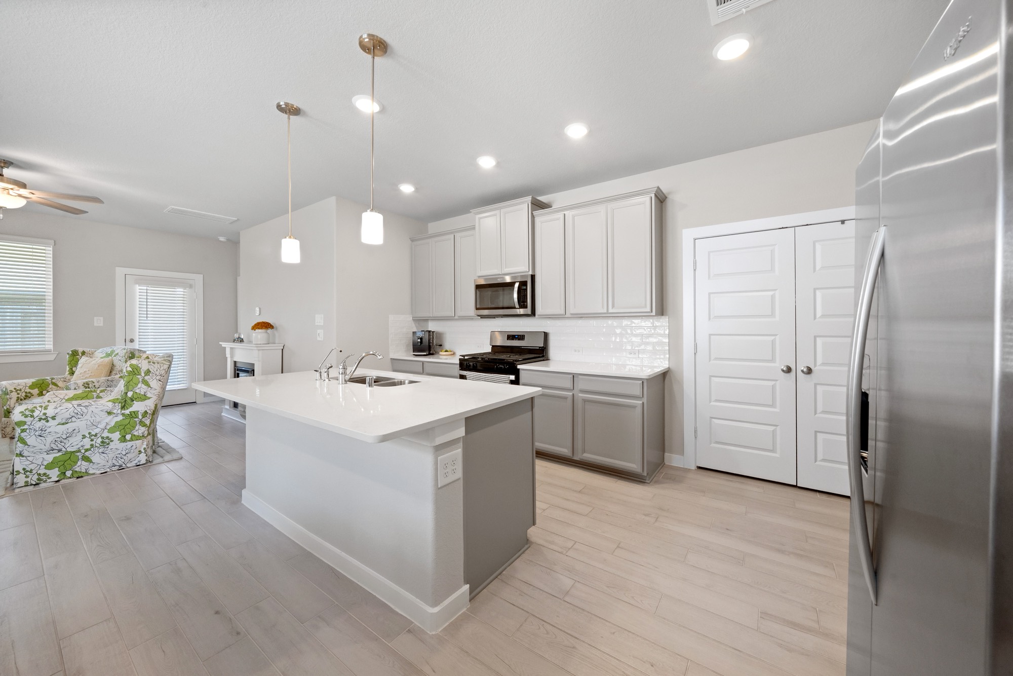 17466 Buckeye Branch Conroe, TX 77385 - Photo 6 of 28