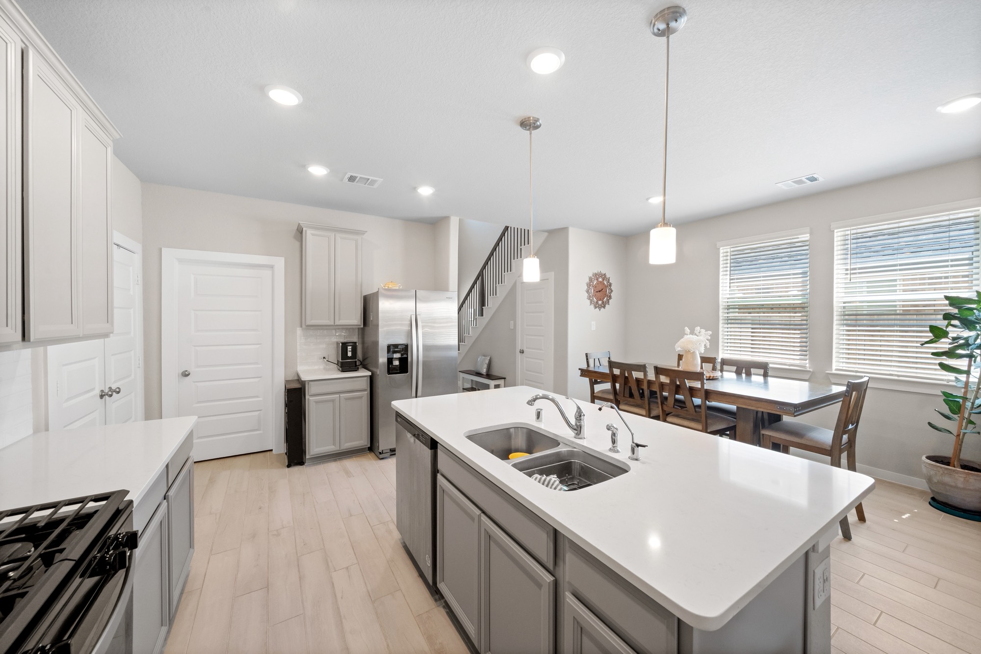 17466 Buckeye Branch Conroe, TX 77385 - Photo 8 of 28