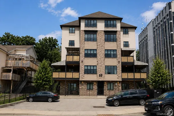 $650,000 | 23 Chevron Road, Unit 302, Monroe, NY 10950