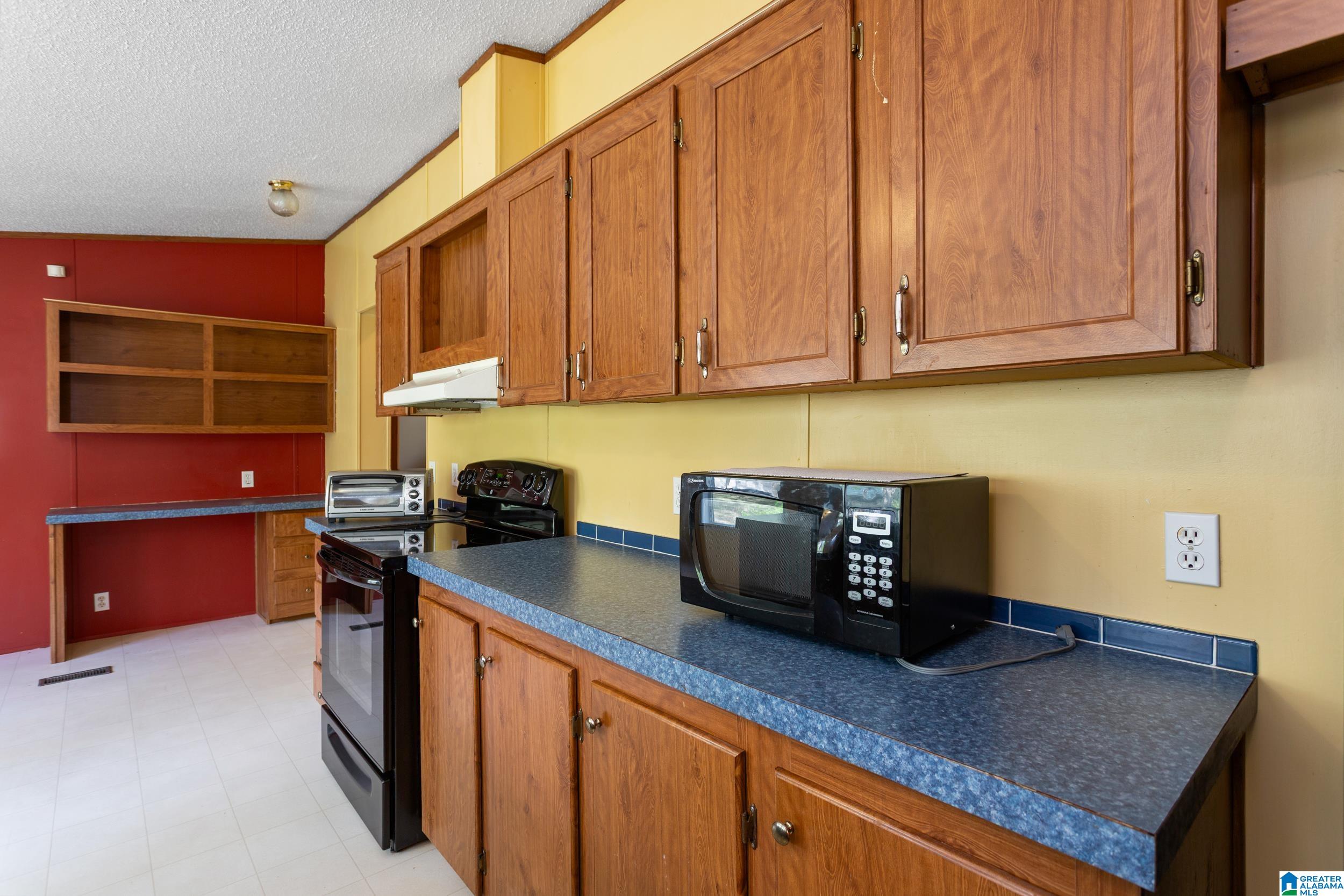 139 Colvard Drive Ohatchee, AL 36271 - Photo 12 of 34
