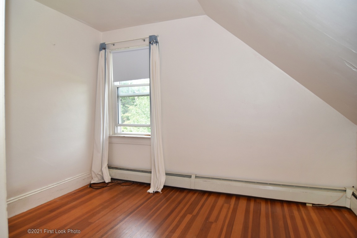 884 Main Street Warren, RI 02885 - Photo 17 of 32
