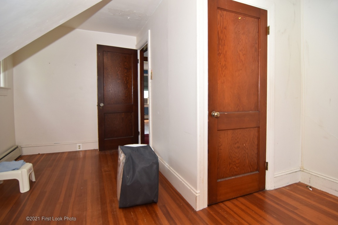 884 Main Street Warren, RI 02885 - Photo 18 of 32