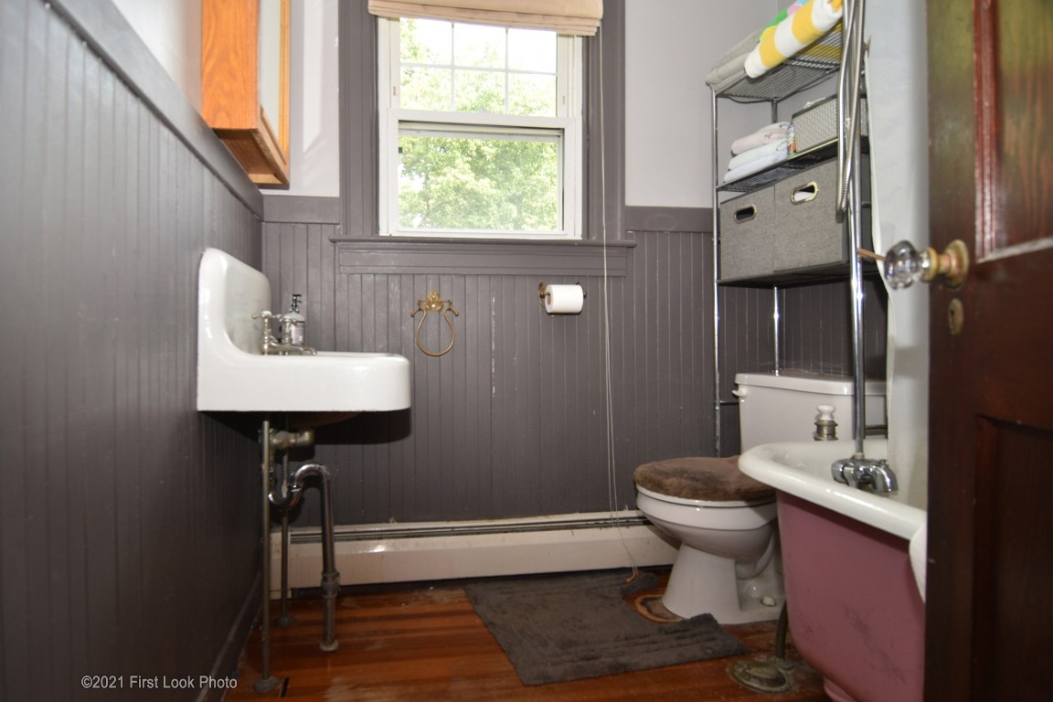 884 Main Street Warren, RI 02885 - Photo 22 of 32