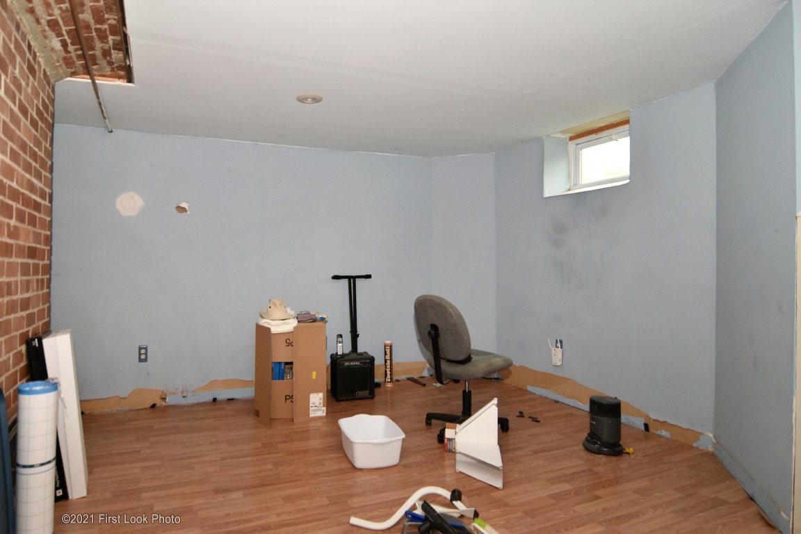 884 Main Street Warren, RI 02885 - Photo 23 of 32