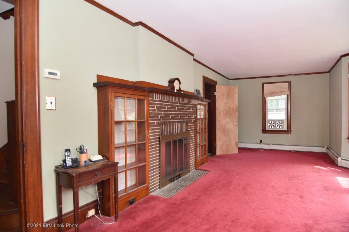 884 Main Street Warren, RI 02885 - Photo 3 of 32