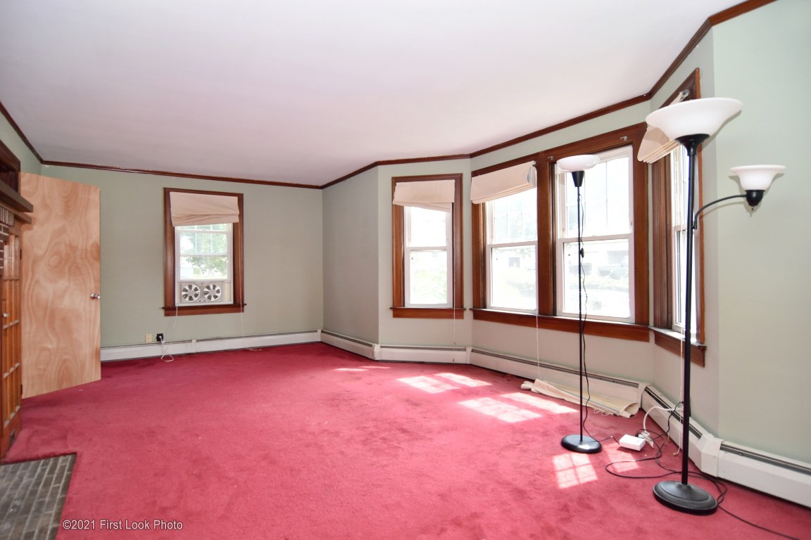 884 Main Street Warren, RI 02885 - Photo 6 of 32