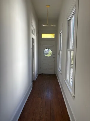 $1,700 | 606 14th Street, Galveston, TX 77550