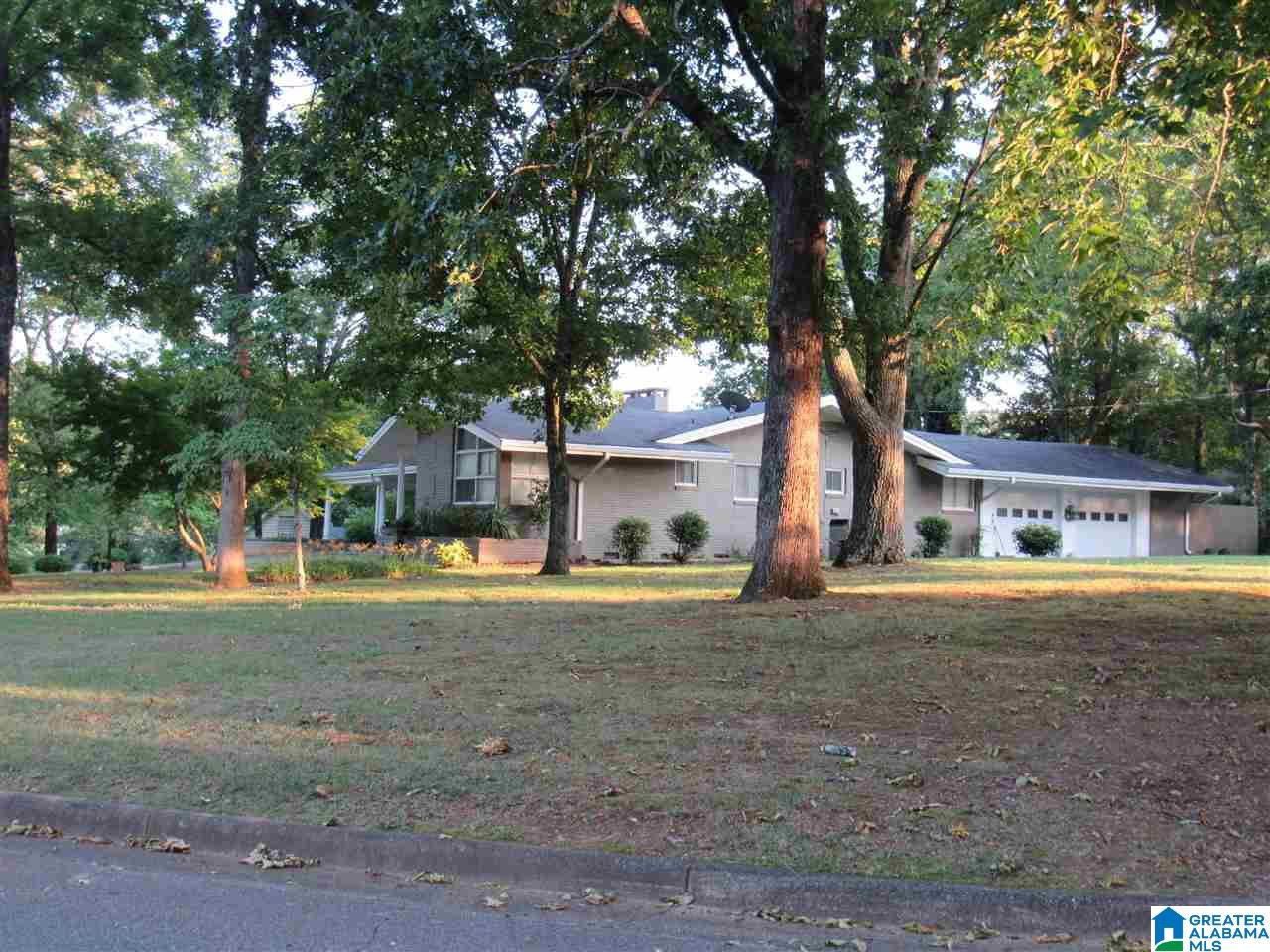 500 Windsor Terrace Anniston, AL 36207 - Photo 7 of 50