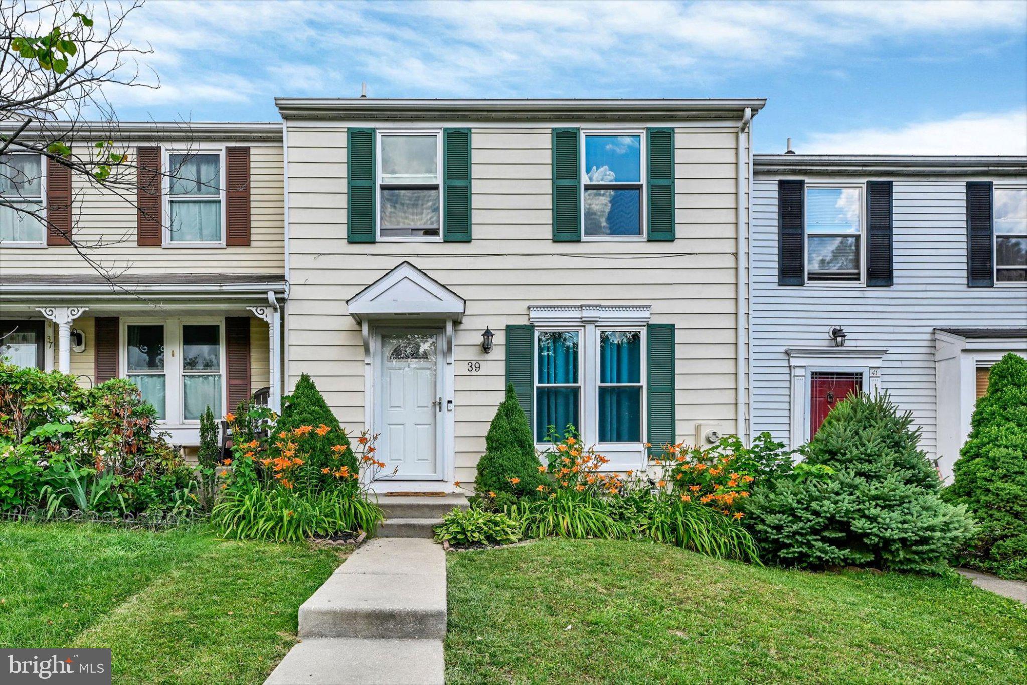 39 Rader Court Baltimore, MD 21234 - Photo 1 of 23 Gallery Image 1