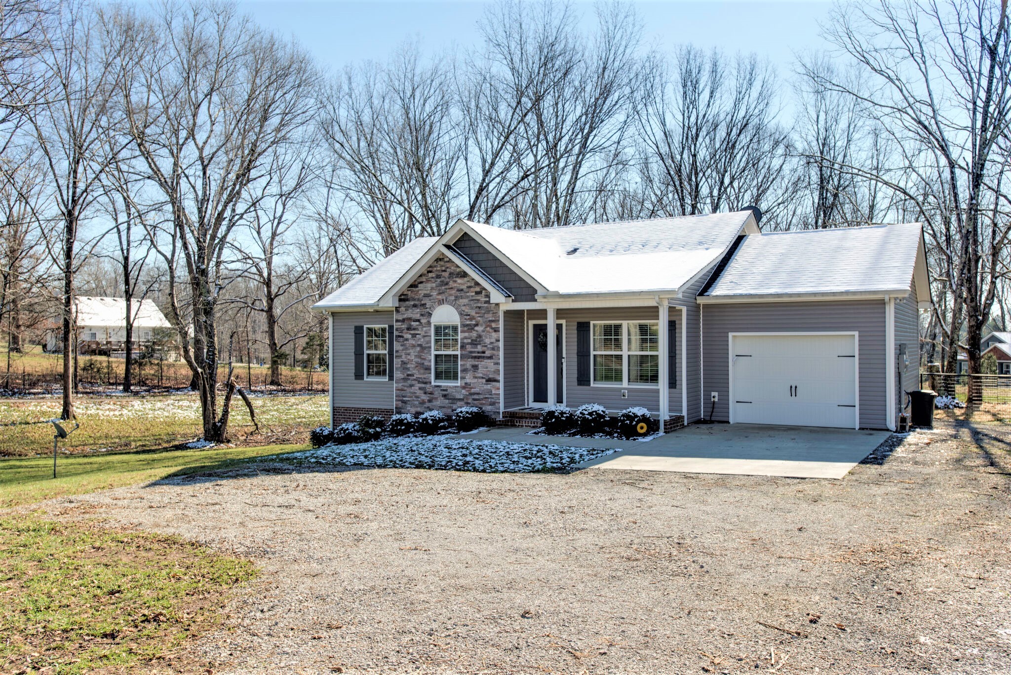 1058 Lewis Road Burns, TN 37029 - Photo 24 of 27 Gallery Image 24