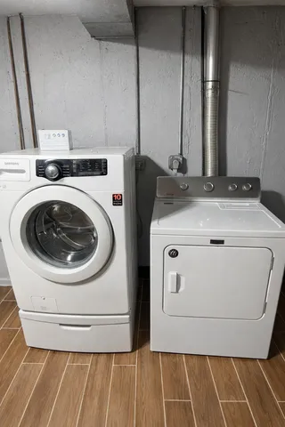 $429,500 | 862 Omaha Court, Carol Stream, IL 60188