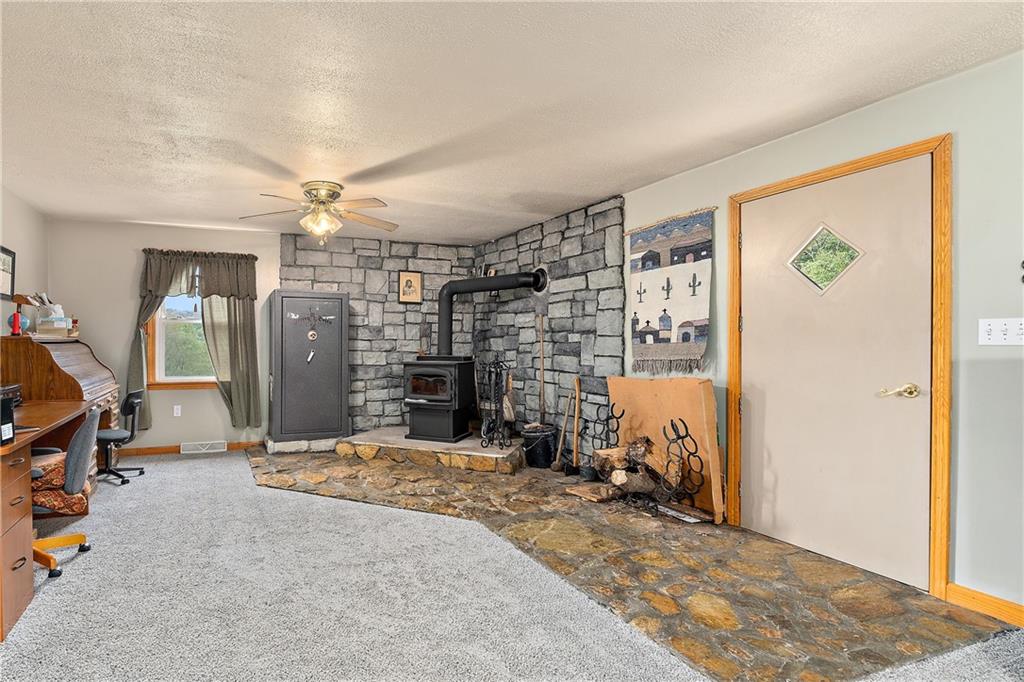 190 Spring Run Road Butler, PA 16001 - Photo 12 of 20 Gallery Image 12