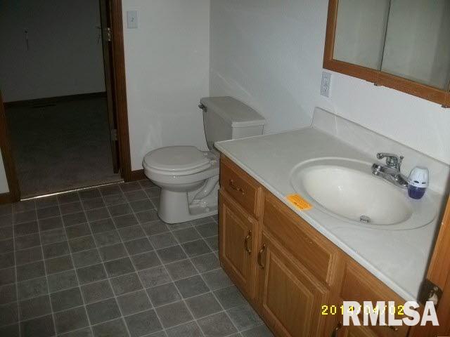 3554 Robin Road Salem, IL 62881 - Photo 12 of 16