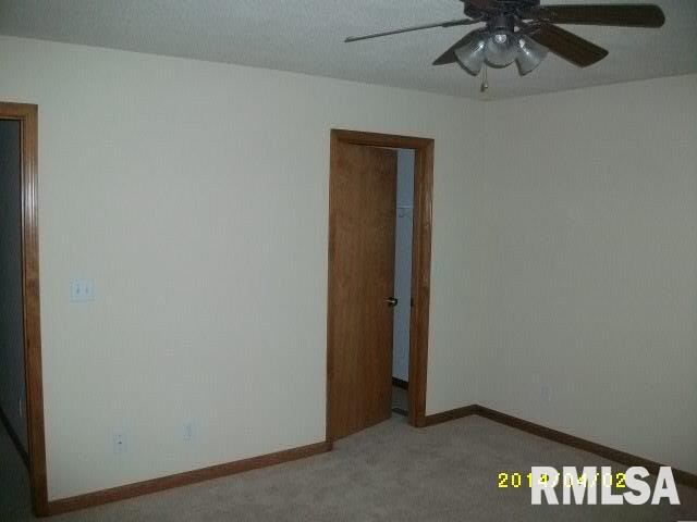 3554 Robin Road Salem, IL 62881 - Photo 9 of 16