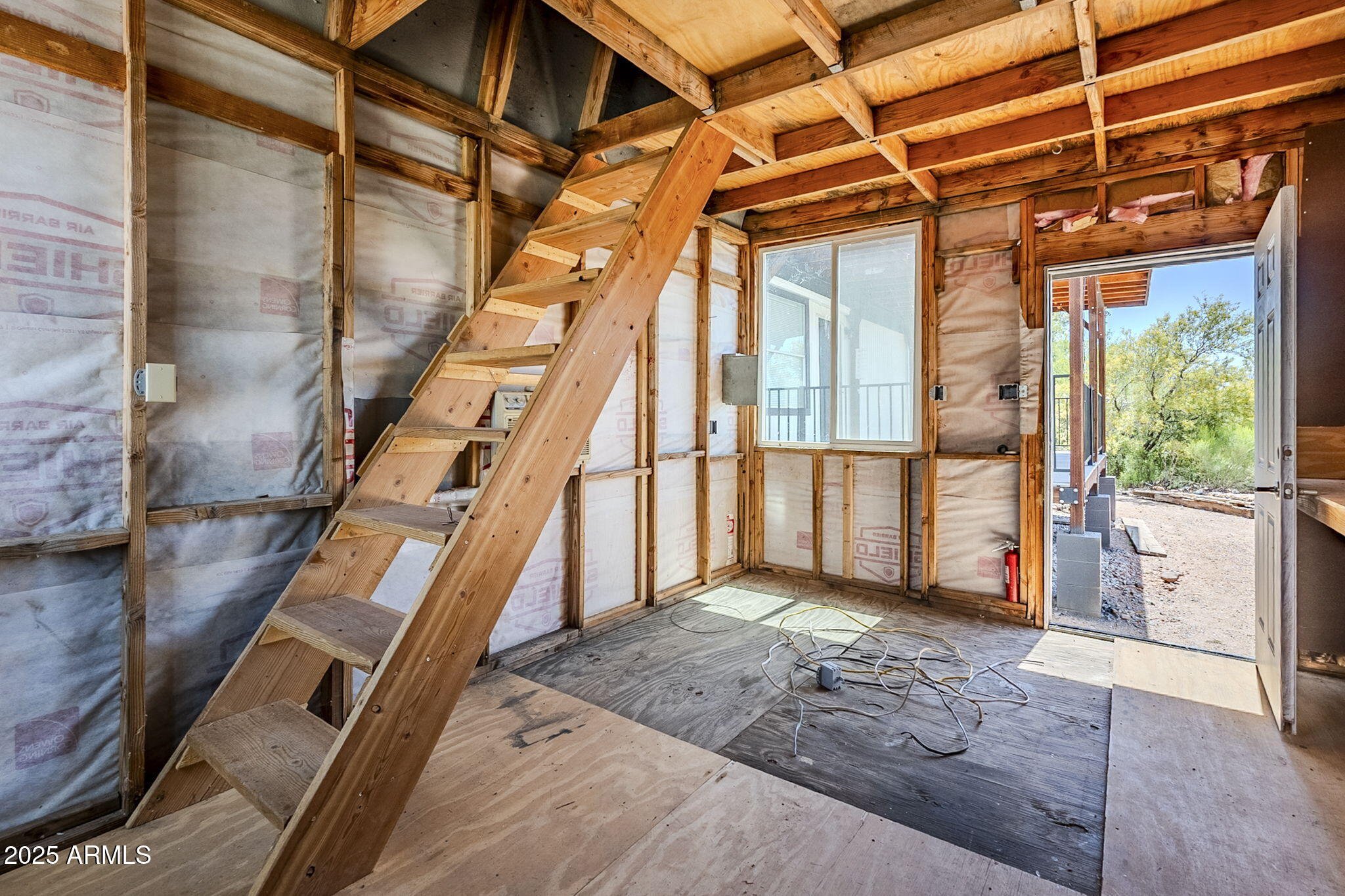 152 Scott Circle Tonto Basin, AZ 85553 - Photo 39 of 51 workspace with wooden floor and windows